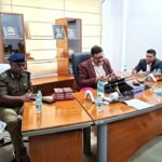 चारधाम यात्रा की तैयारियाँ तेजः गढ़वाल आयुक्त ने स्टेकहोल्डर्स संग की अहम बैठक