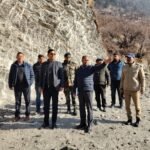 मुख्यमंत्री के निर्देश पर सचिव लोक निर्माण ने किया चारधाम यात्रा मार्गों का स्थलीय निरीक्षण