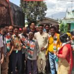 कई लोगों ने थामा कांग्रेस का हाथ