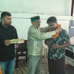 युवक कांग्रेस के नवनिर्वाचित पदाधिकारियों ने पूर्व मंत्री नवप्रभात का आशीर्वाद लिया