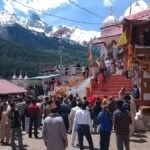 गंगोत्री के लिए रवाना हुई मां गंगा की डोली, रविवार को खुलेंगे गंगोत्री धाम के कपाट