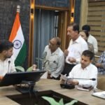 समाधान दिवस में डीएम ने 109 फरियादियों की समस्याएं सुनी, अधिकांश मामलों का मौके पर किया निस्तारण