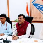 मुख्य सचिव की अध्यक्षता में हुई नीति आयोग के सदस्यों एवं शासन के मध्य बैठक