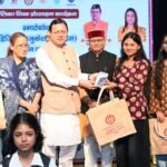 कन्या पूजन तभी सार्थक, जब बेटियों को मिले सम्मान, सुरक्षा और आगे बढ़ने के समान अवसरः सीएम